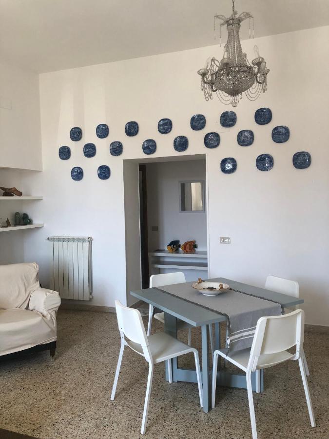 House Apartment *